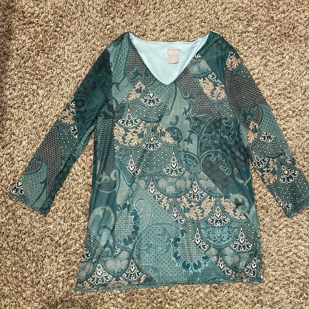 Long sleeve tee